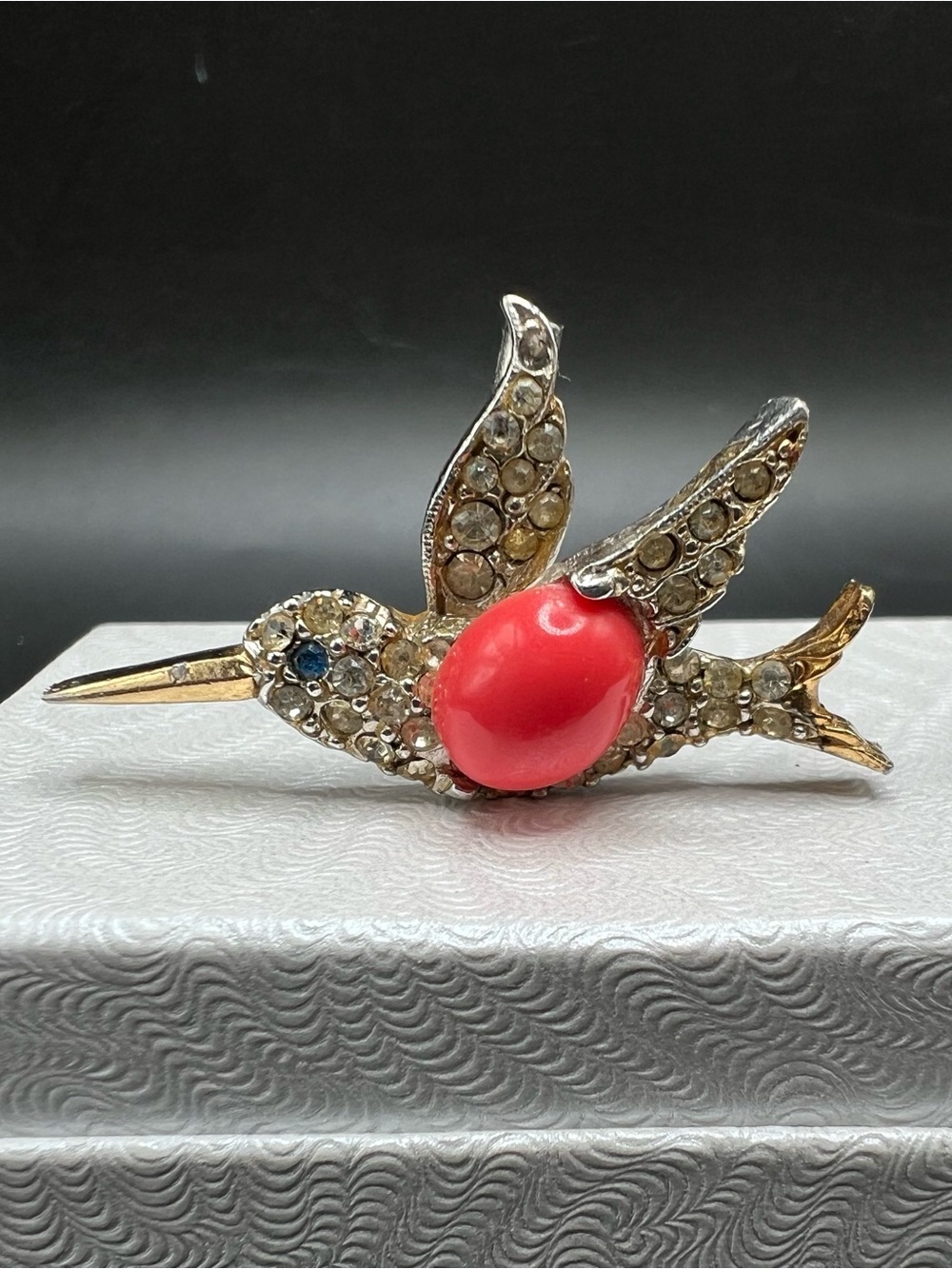 Vintage PELL Hummingbird Brooch Gold Tone Rhinestone Coral Cabochon Signed